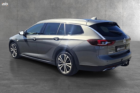 Opel Insignia Country Tourer 8 of 30