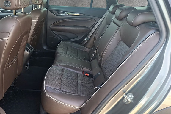 Opel Insignia Country Tourer 14 of 30