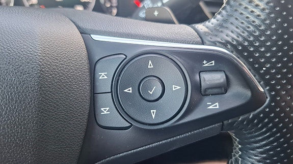 Opel Insignia Country Tourer 24 of 30