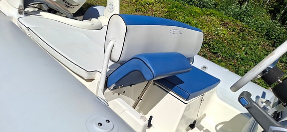 2007 Zodiac Medline II m/Evinrude 150 E-tec // deilig badebåt! 6 of 8