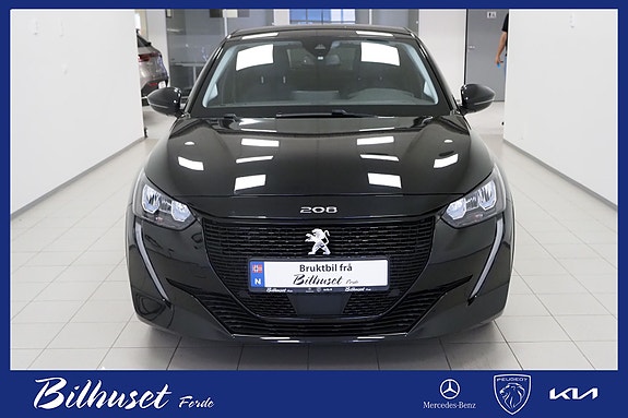 Peugeot e-208 5 of 17