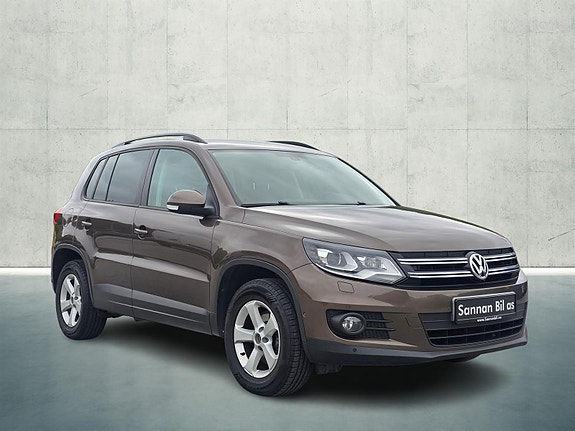 Volkswagen Tiguan 3 of 5