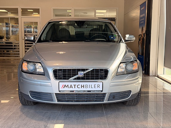 Volvo S40 7 of 30
