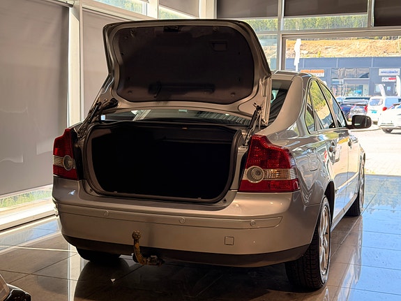 Volvo S40 15 of 30