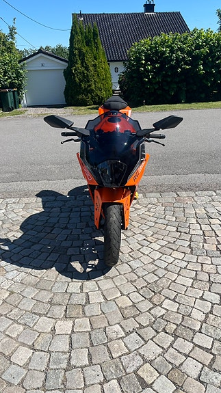 KTM RC 390 5 of 8