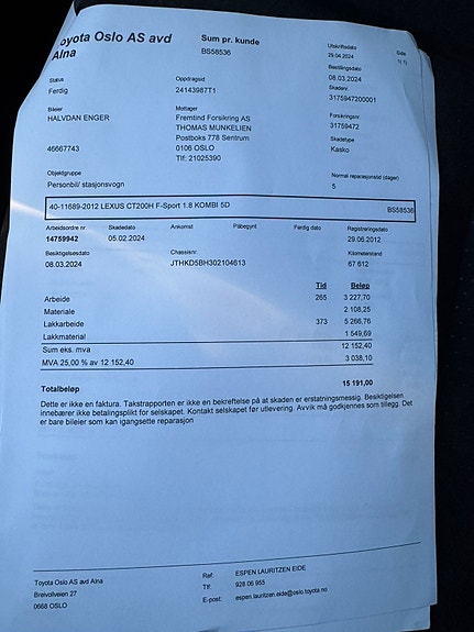 Lexus CT200h 26 of 30