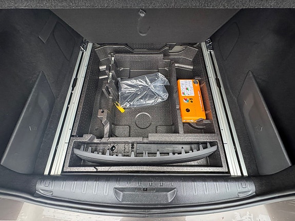Peugeot 308 9 of 29