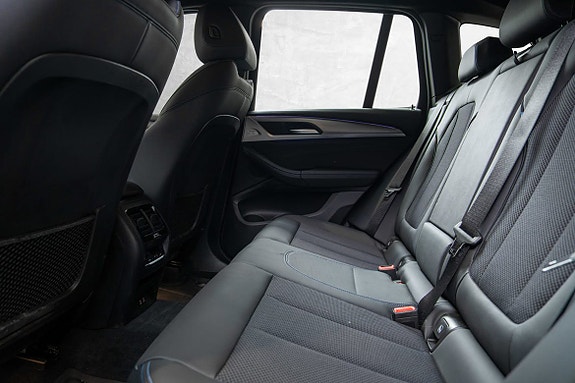 BMW X3 23 of 27