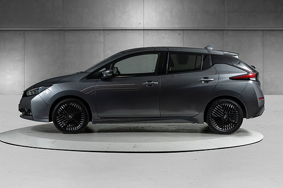 Nissan Leaf 9 of 30