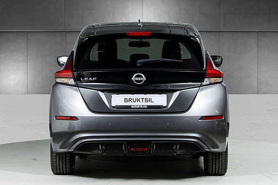 Nissan Leaf 28 of 30