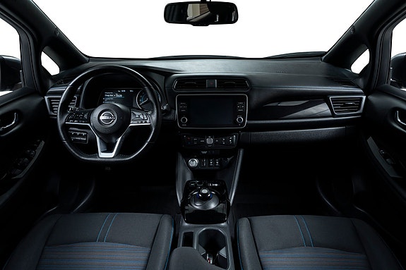 Nissan Leaf 26 of 30