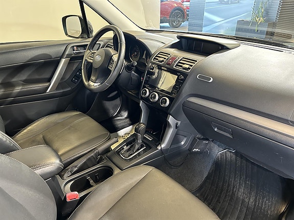 Subaru Forester 9 of 9
