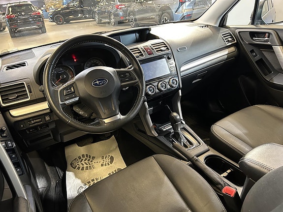 Subaru Forester 8 of 9