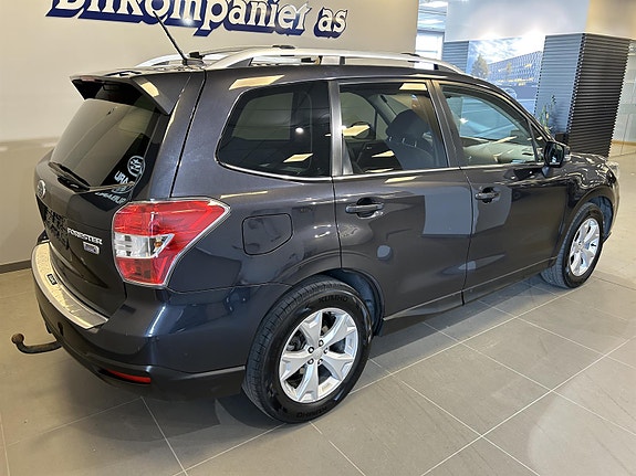 Subaru Forester 3 of 9