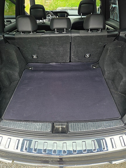 Mercedes-Benz GLK220 6 of 17