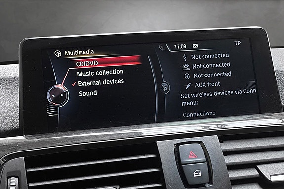 BMW 320d 26 of 30