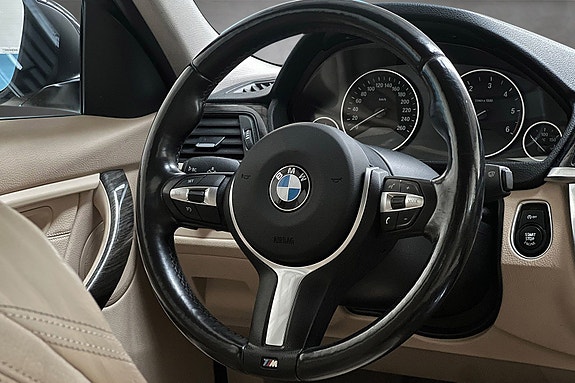 BMW 320d 18 of 30