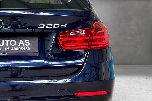 BMW 320d 10 of 30