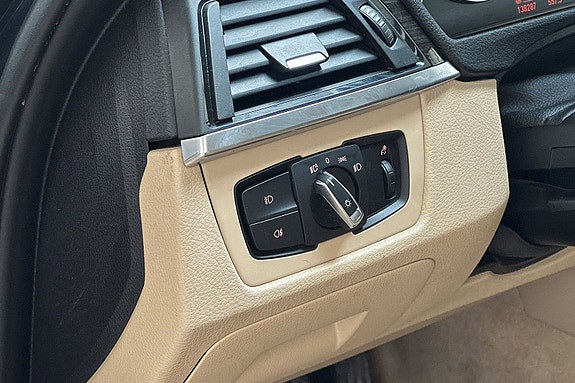 BMW 320d 16 of 30