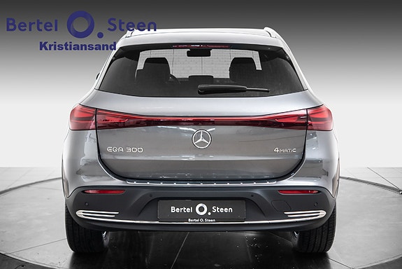 Mercedes-Benz EQA300 4 of 5