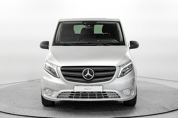 Mercedes-Benz Vito 119 3 of 27