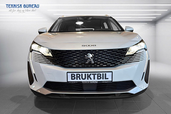 Peugeot 5008 2 of 20