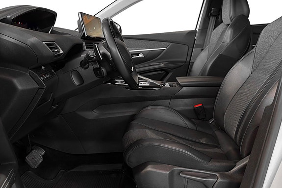 Peugeot 5008 8 of 20