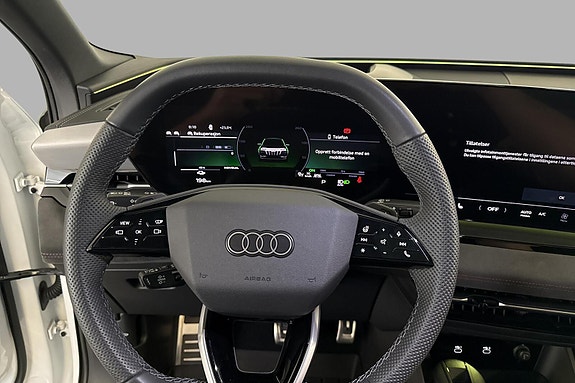 Audi Q6 e-tron 11 of 21