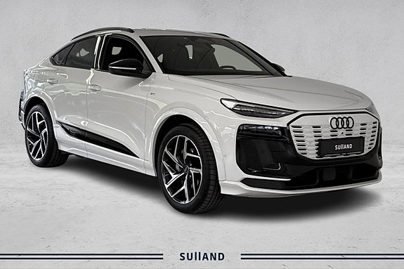 Audi Q6 e-tron 7 of 21