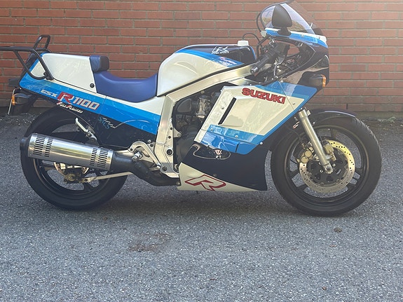 Suzuki GSX-R 1100 9 of 10