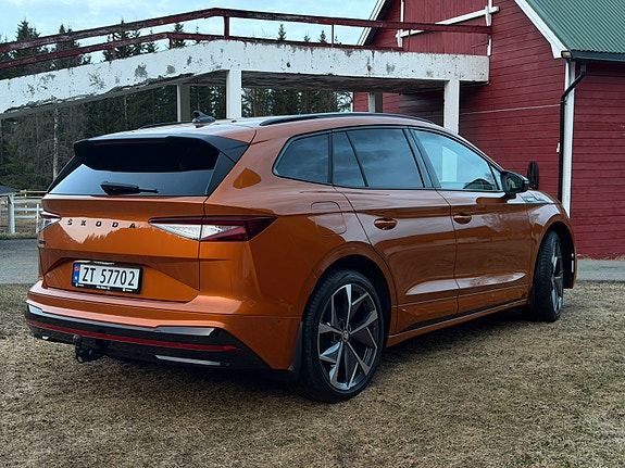 Skoda Enyaq RS 8 of 30
