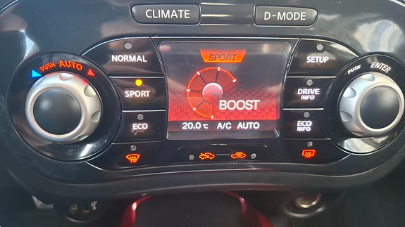 Nissan Juke 26 of 29