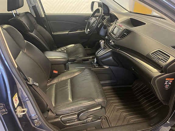 Honda CR-V 12 of 30