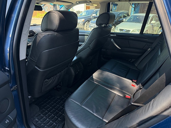 BMW X5 24 of 30