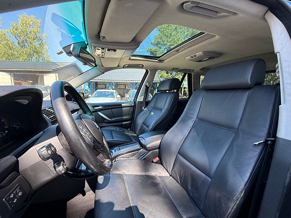 BMW X5 22 of 30