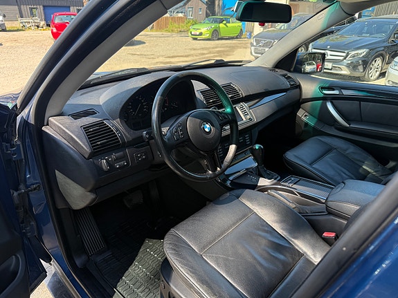 BMW X5 21 of 30