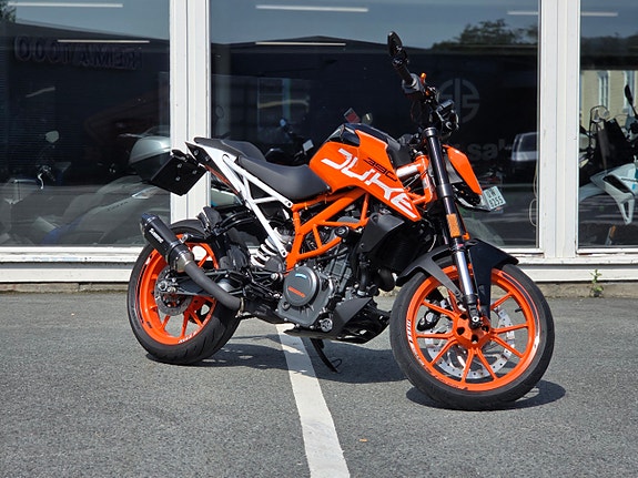 KTM 390 Duke