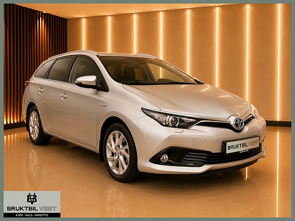 Toyota Auris 1 of 20