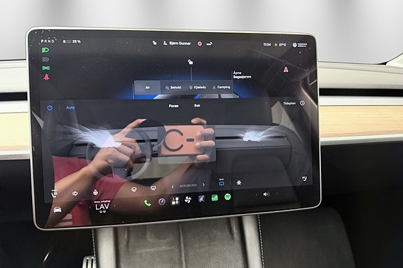 Tesla Model Y 30 of 30