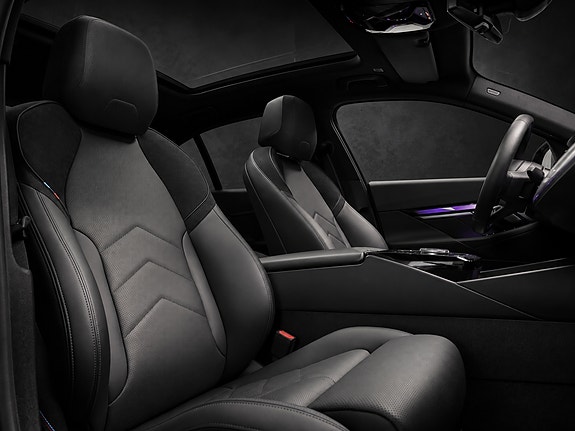 BMW i5 8 of 30