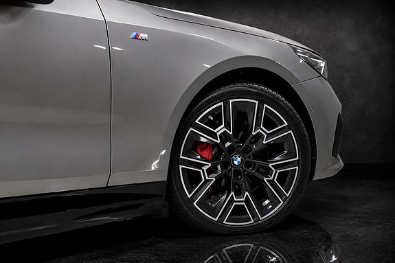 BMW i5 30 of 30