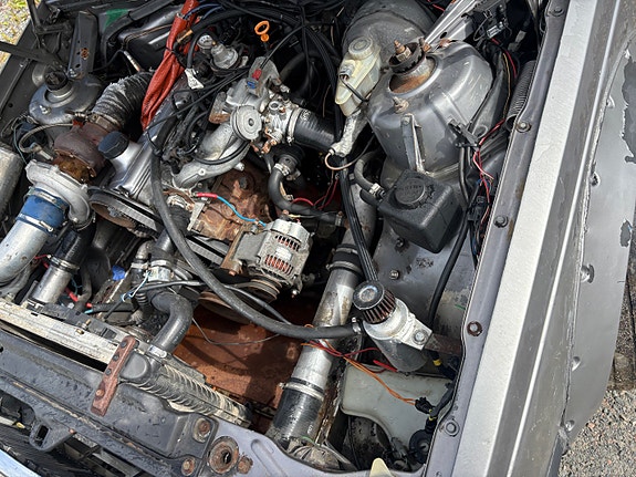 Volvo 740 19 of 25