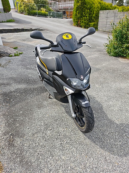 Gilera Runner 50 2 of 5