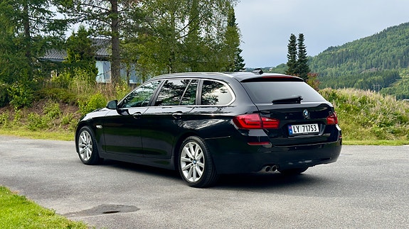 BMW 520d 2 of 20