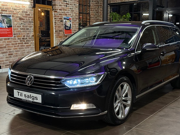 Volkswagen Passat 5 of 30