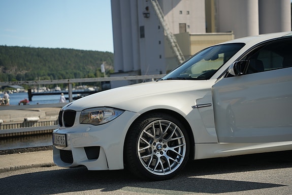 BMW 1M 12 of 30