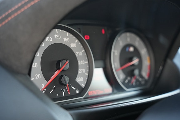 BMW 1M 15 of 30