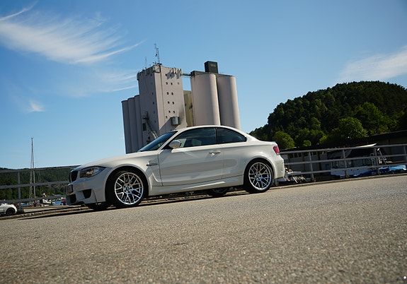 BMW 1M 2 of 30