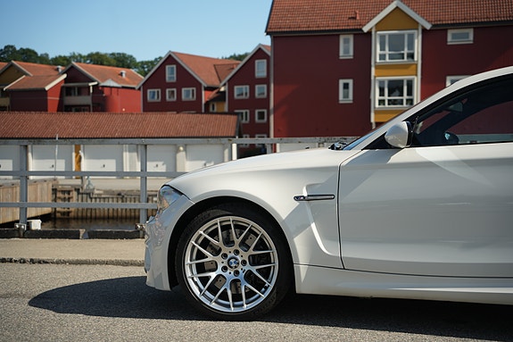 BMW 1M 23 of 30