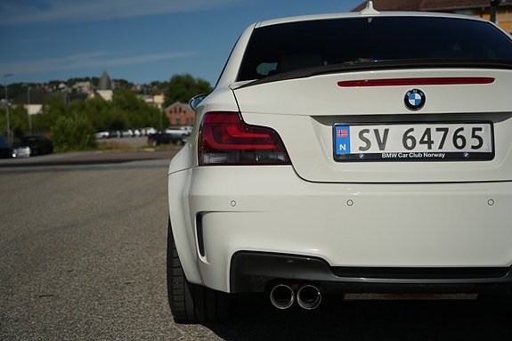 BMW 1M 26 of 30